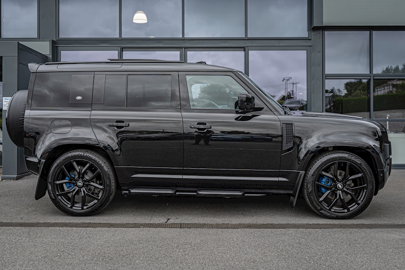 Land Rover 3.0 D250 MHEV XS Edition SUV 5dr Diesel Auto 4WD Euro 6 (s/s) (250 ps)