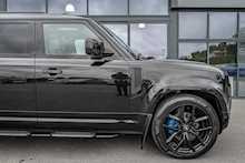 Land Rover 3.0 D250 MHEV XS Edition SUV 5dr Diesel Auto 4WD Euro 6 (s/s) (250 ps)