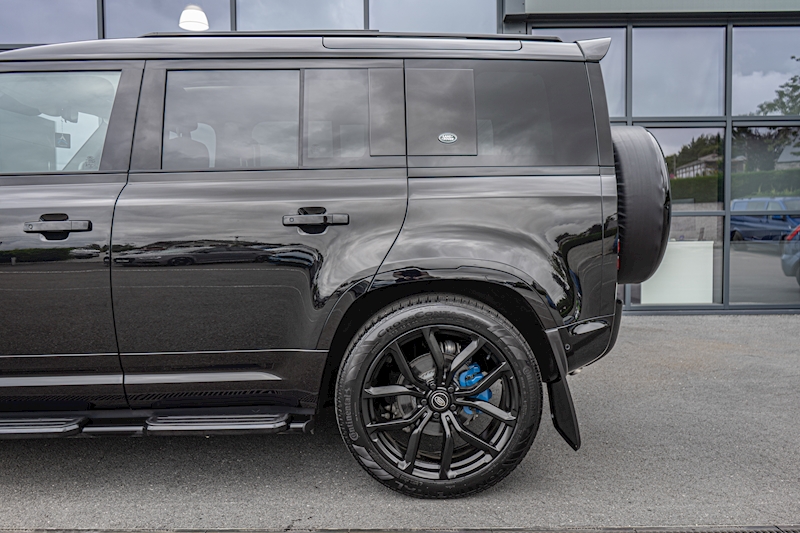 Land Rover 3.0 D250 MHEV XS Edition SUV 5dr Diesel Auto 4WD Euro 6 (s/s) (250 ps)