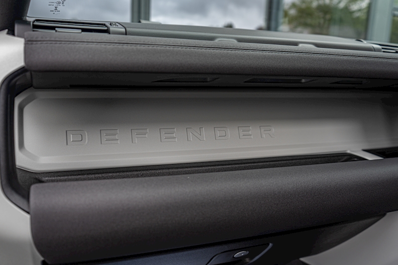 Land Rover 3.0 D250 MHEV XS Edition SUV 5dr Diesel Auto 4WD Euro 6 (s/s) (250 ps)