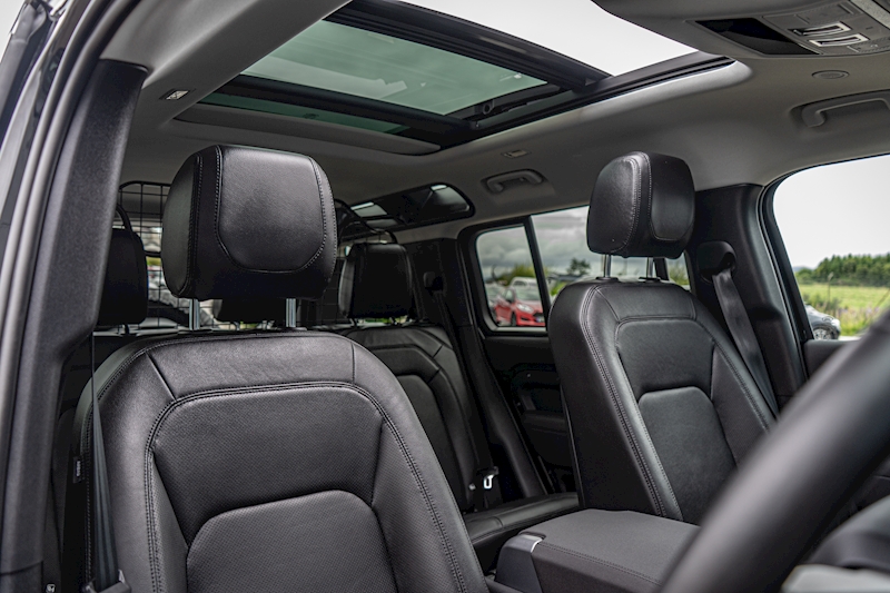 Land Rover 3.0 D250 MHEV XS Edition SUV 5dr Diesel Auto 4WD Euro 6 (s/s) (250 ps)