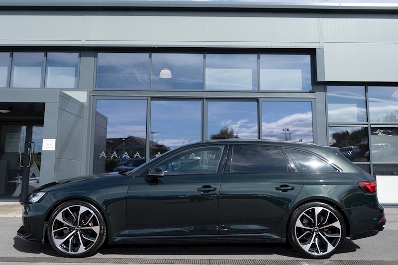 Audi 2.9 TFSI V6 Estate 5dr Petrol Tiptronic quattro Euro 6 (s/s) (450 ps)