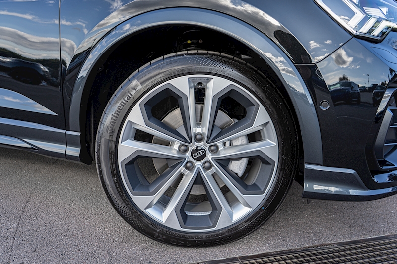 Audi 2.0 TDI 40 Vorsprung Sportback 5dr Diesel S Tronic quattro Euro 6 (s/s) (200 ps)