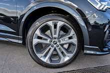 Audi 2.0 TDI 40 Vorsprung Sportback 5dr Diesel S Tronic quattro Euro 6 (s/s) (200 ps)