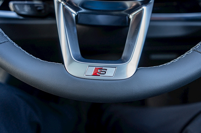 Audi 2.0 TDI 40 Vorsprung Sportback 5dr Diesel S Tronic quattro Euro 6 (s/s) (200 ps)