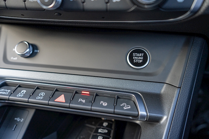 Audi 2.0 TDI 40 Vorsprung Sportback 5dr Diesel S Tronic quattro Euro 6 (s/s) (200 ps)