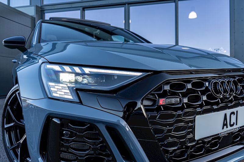 Audi 2.5 TFSI Vorsprung Saloon 4dr Petrol S Tronic quattro Euro 6 (s/s) (400 ps)