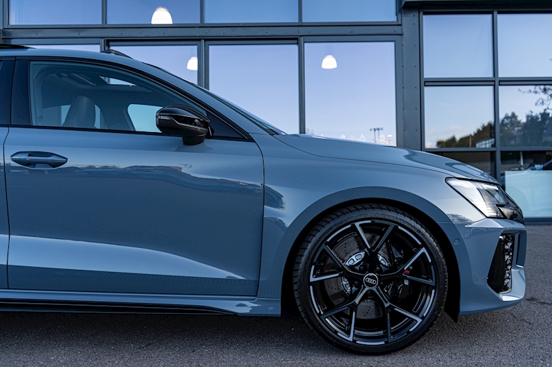 Audi 2.5 TFSI Vorsprung Saloon 4dr Petrol S Tronic quattro Euro 6 (s/s) (400 ps)