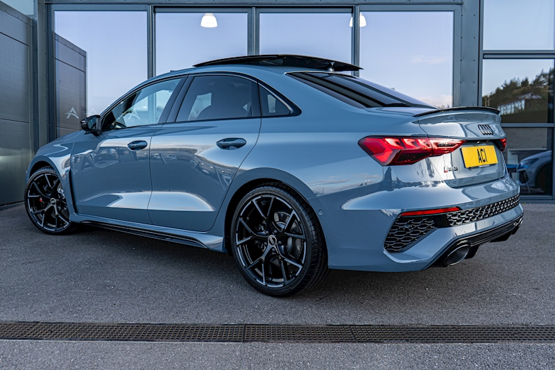 Audi 2.5 TFSI Vorsprung Saloon 4dr Petrol S Tronic quattro Euro 6 (s/s) (400 ps)