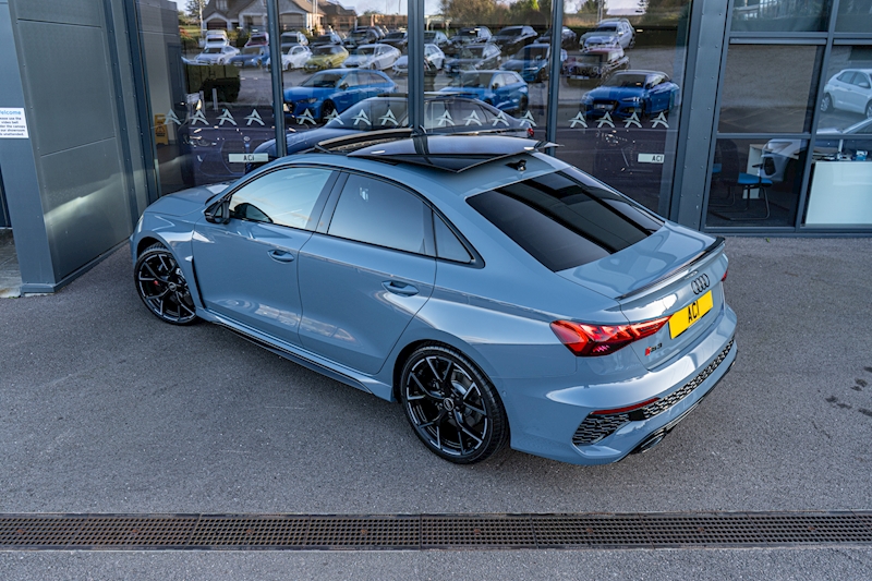 Audi 2.5 TFSI Vorsprung Saloon 4dr Petrol S Tronic quattro Euro 6 (s/s) (400 ps)