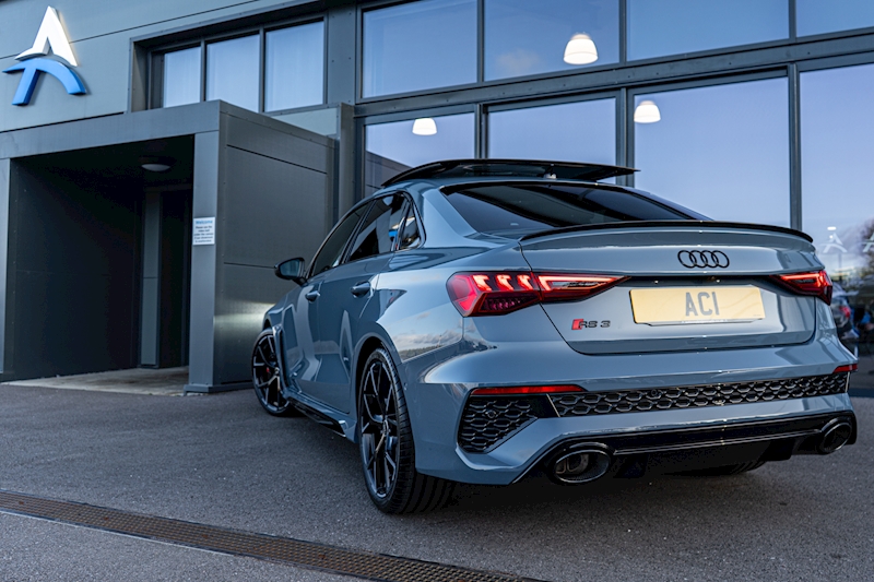 Audi 2.5 TFSI Vorsprung Saloon 4dr Petrol S Tronic quattro Euro 6 (s/s) (400 ps)