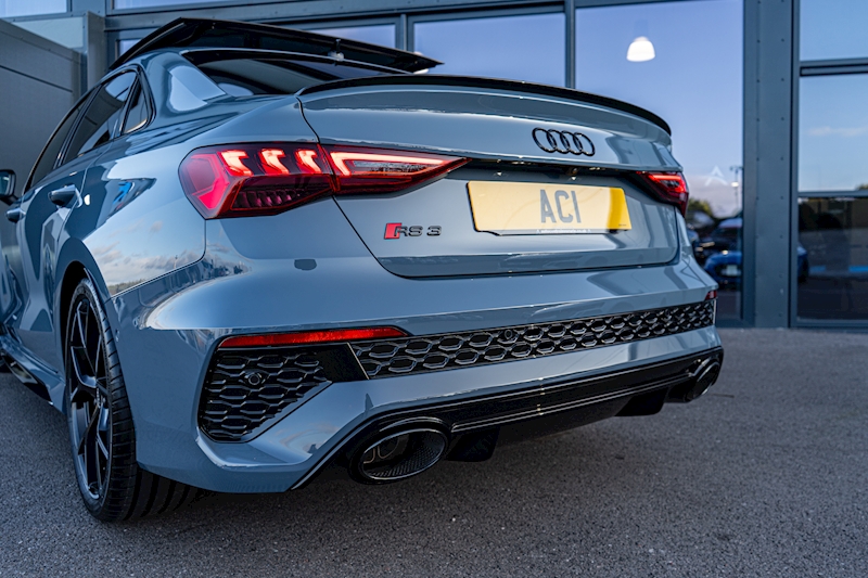 Audi 2.5 TFSI Vorsprung Saloon 4dr Petrol S Tronic quattro Euro 6 (s/s) (400 ps)