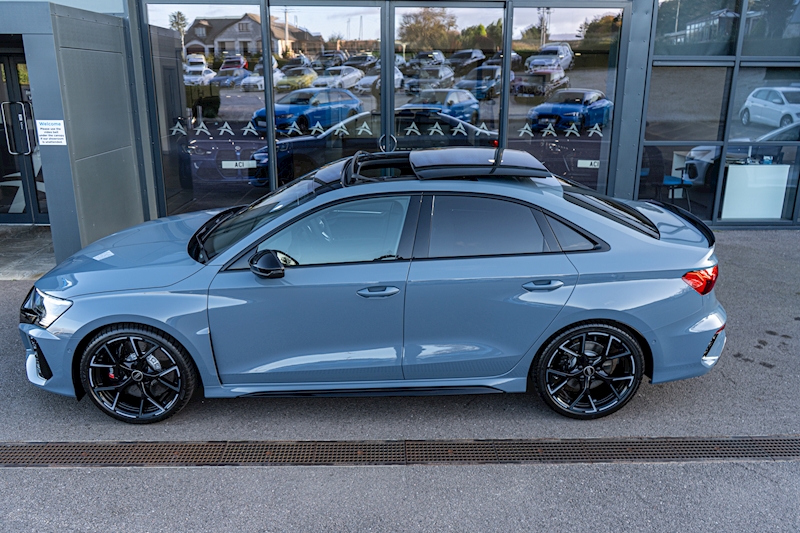 Audi 2.5 TFSI Vorsprung Saloon 4dr Petrol S Tronic quattro Euro 6 (s/s) (400 ps)