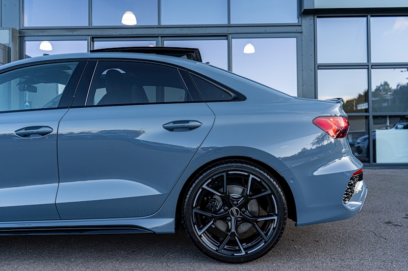 Audi 2.5 TFSI Vorsprung Saloon 4dr Petrol S Tronic quattro Euro 6 (s/s) (400 ps)