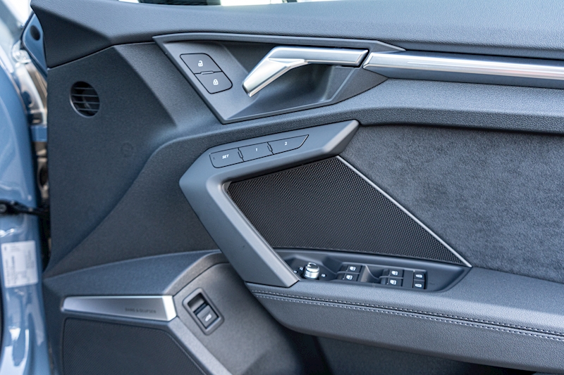 Audi 2.5 TFSI Vorsprung Saloon 4dr Petrol S Tronic quattro Euro 6 (s/s) (400 ps)