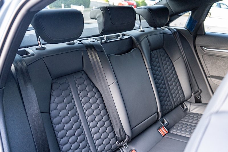 Audi 2.5 TFSI Vorsprung Saloon 4dr Petrol S Tronic quattro Euro 6 (s/s) (400 ps)