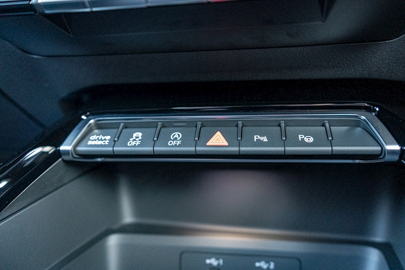 Audi 2.5 TFSI Vorsprung Saloon 4dr Petrol S Tronic quattro Euro 6 (s/s) (400 ps)