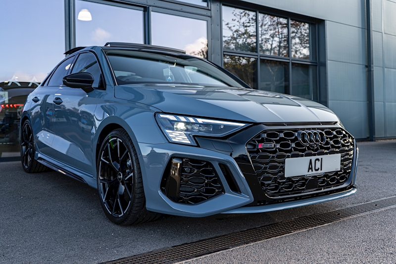 Audi 2.5 TFSI Vorsprung Saloon 4dr Petrol S Tronic quattro Euro 6 (s/s) (400 ps)