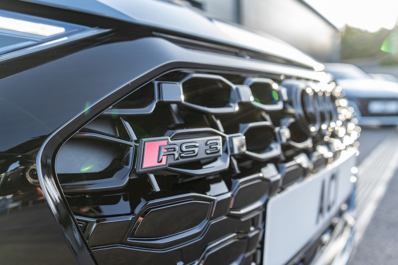 Audi 2.5 TFSI Vorsprung Saloon 4dr Petrol S Tronic quattro Euro 6 (s/s) (400 ps)