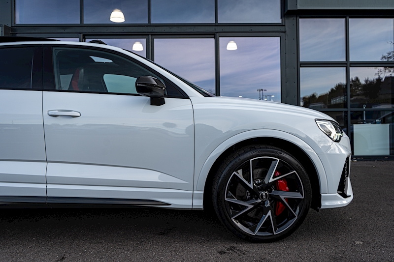 Audi 2.5 TFSI Vorsprung Sportback 5dr Petrol S Tronic quattro Euro 6 (s/s) (400 ps)