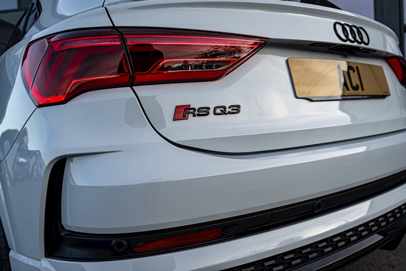 Audi 2.5 TFSI Vorsprung Sportback 5dr Petrol S Tronic quattro Euro 6 (s/s) (400 ps)