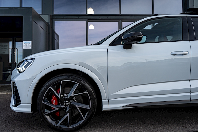 Audi 2.5 TFSI Vorsprung Sportback 5dr Petrol S Tronic quattro Euro 6 (s/s) (400 ps)