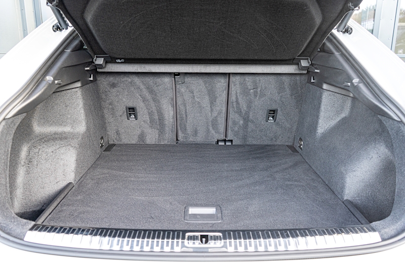 Audi 2.5 TFSI Vorsprung Sportback 5dr Petrol S Tronic quattro Euro 6 (s/s) (400 ps)