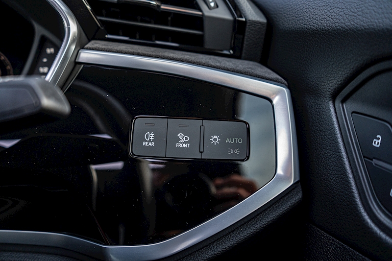 Audi 2.5 TFSI Vorsprung Sportback 5dr Petrol S Tronic quattro Euro 6 (s/s) (400 ps)