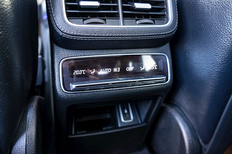 Mercedes-Benz 2.9 GLE350d AMG Line (Premium Plus) SUV 5dr Diesel G-Tronic 4MATIC Euro 6 (s/s) (272 ps)