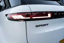 Land Rover 3.0 D300 MHEV Dynamic SE SUV 5dr Diesel Auto 4WD Euro 6 (s/s) (300 ps)