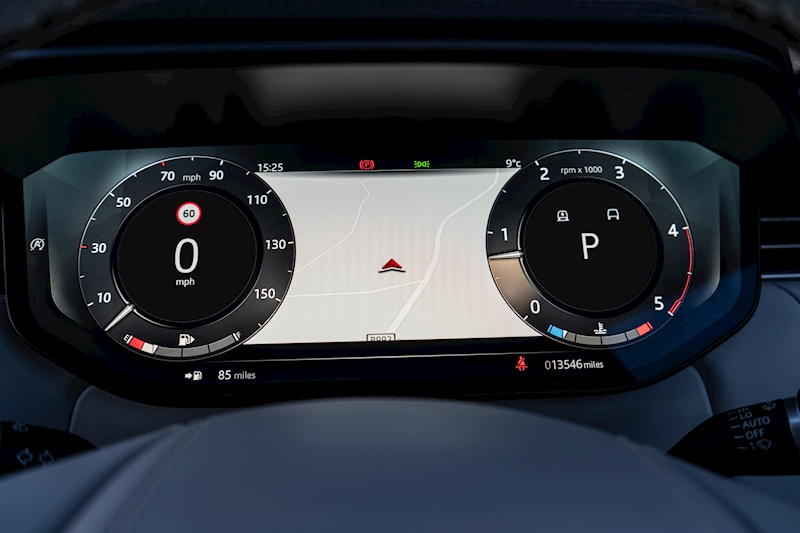 Land Rover 3.0 D300 MHEV Dynamic SE SUV 5dr Diesel Auto 4WD Euro 6 (s/s) (300 ps)