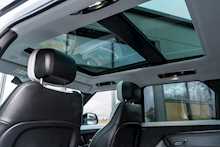 Land Rover 3.0 D300 MHEV Dynamic SE SUV 5dr Diesel Auto 4WD Euro 6 (s/s) (300 ps)