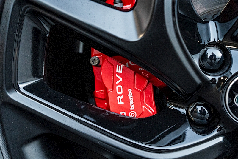 Land Rover 3.0 D300 MHEV Dynamic SE SUV 5dr Diesel Auto 4WD Euro 6 (s/s) (300 ps)