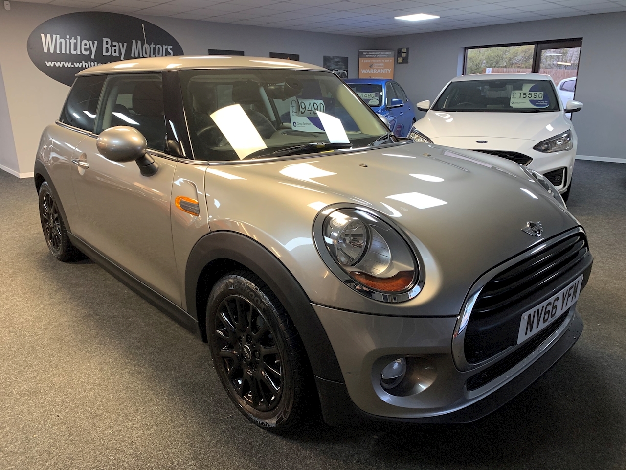 Used 2017 MINI 1.2 One Hatchback 3dr Petrol (s/s) (102 ps) For Sale in ...