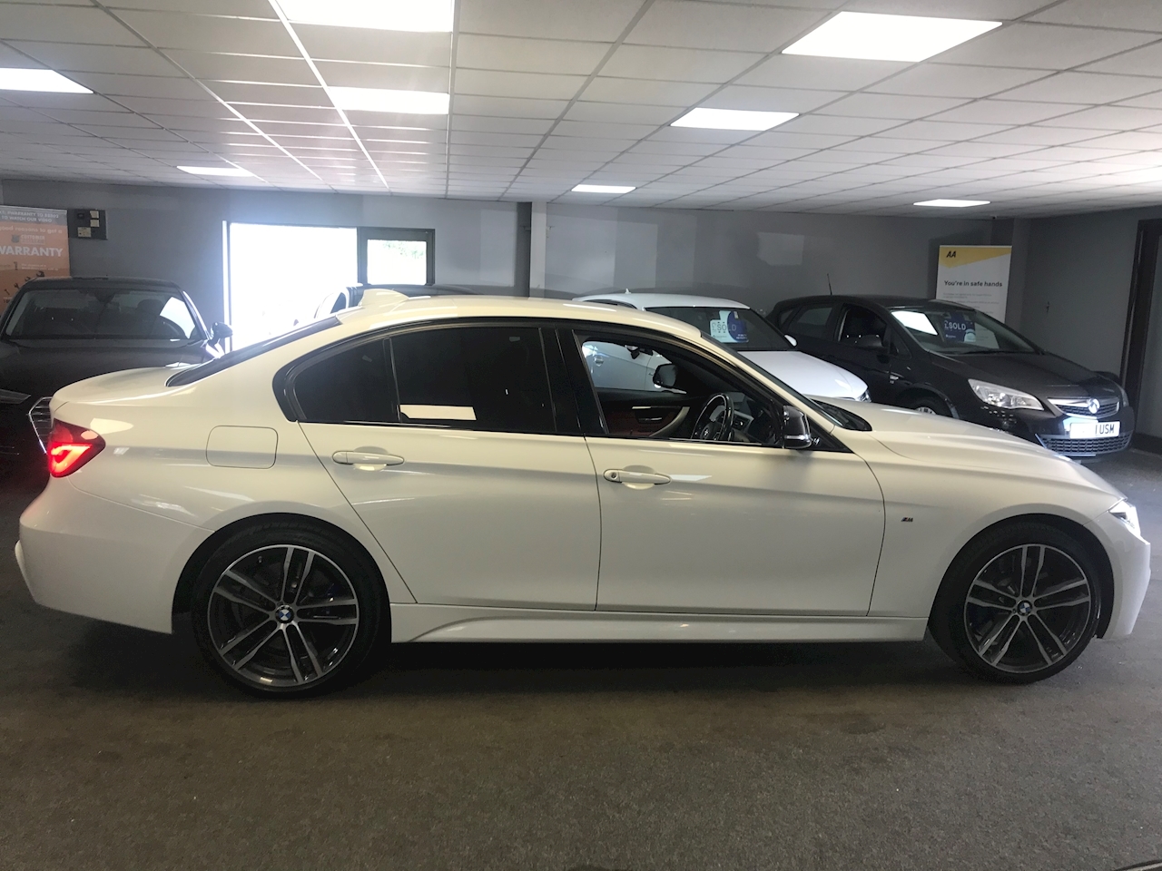 3.0 335d M Sport Shadow Edition Saloon 4dr Diesel Auto xDrive (s/s) (313 ps)