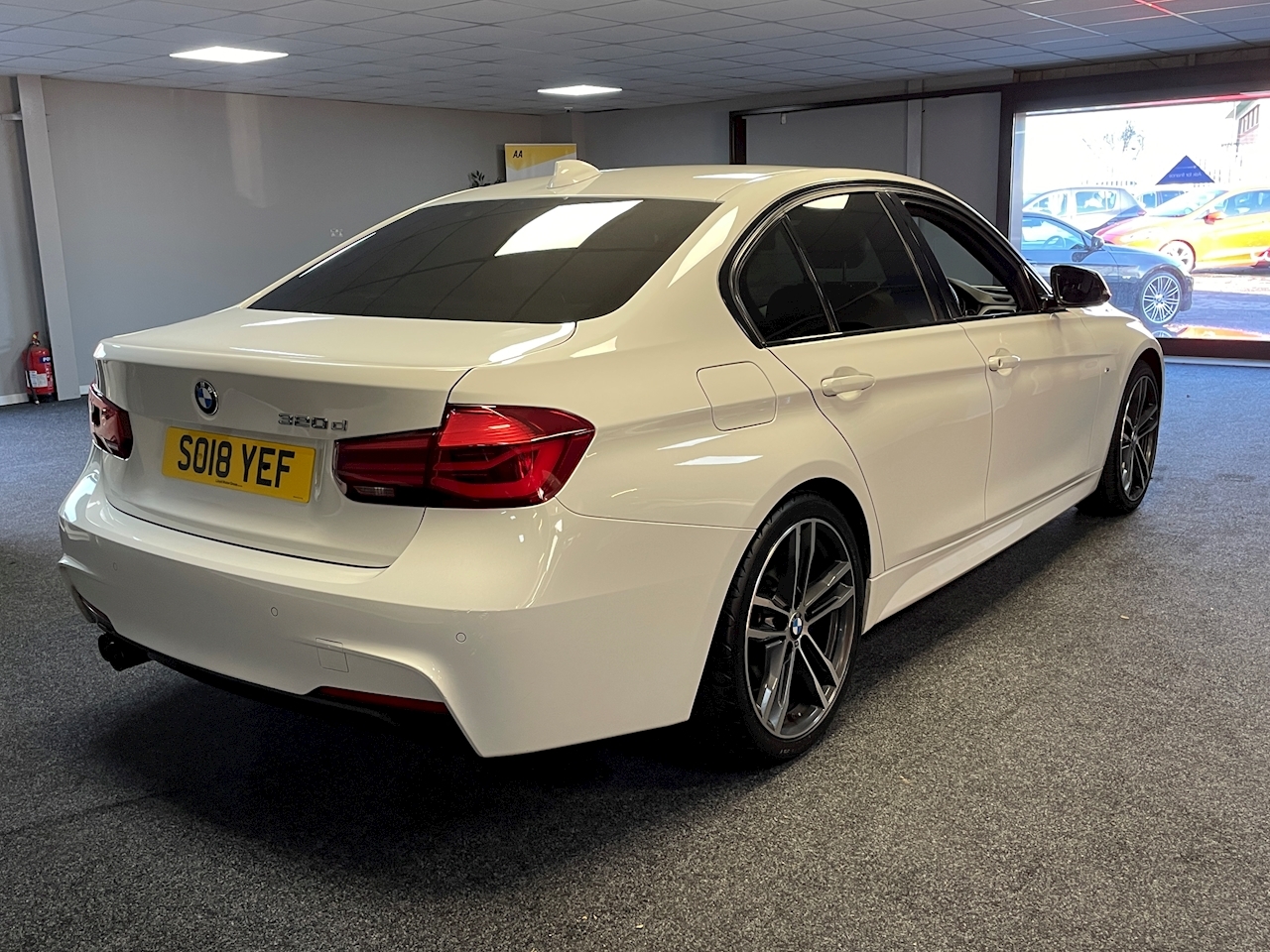 3 Series 2.0 320d M Sport Shadow Edition Saloon 4dr Diesel (s/s) (190 ps)