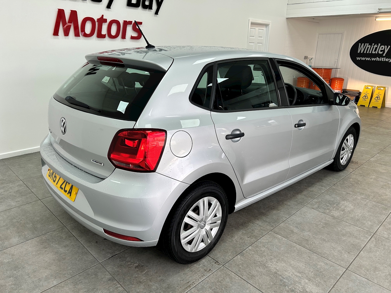 1.0 S Hatchback 5dr Petrol Manual Euro 6 (s/s) (A/C) (60 ps)