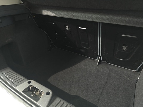 1.4 Titanium Hatchback 5dr Petrol Automatic (154 g/km, 94 bhp)