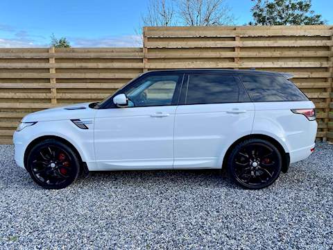 Range Rover Sport SD V6 HSE - Stealth Package - 22" Alloys - Brembo Red Calipers - Full Dealer History With LR 3.0 5dr SUV Automatic Diesel