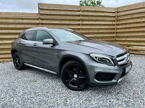 GLA Class GLA200d AMG Line - Navigation - Camera - Gloss Black AMG Alloys 2.1 5dr SUV Automatic Diesel