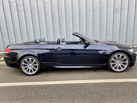 3 Series M3 - CONVERTIBLE - DCT - PRO NAVIGATION - FULL SERVICE HISTORY 12 COMPLETED - HUGE SPEC 4.0 2dr Convertible Semi Auto Petrol