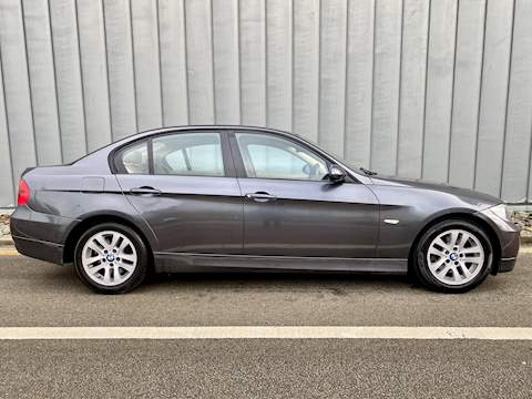 3 Series 320D Se - LEATHER - GREAT CONDITION - NEW TYRES - NEW MOT 2.0 4dr Saloon Manual Diesel