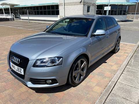 A3 Sportback Tdi S Line Special Edition - BIG SPEC - XENONS - BOSE SOUND PACK - CRUISE - 170 BHP - FSH 2.0 5dr Hatchback Manual Diesel