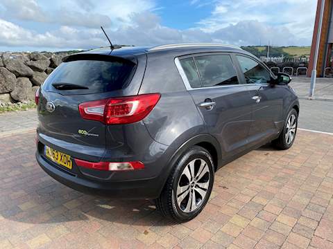 Sportage Crdi 3 Sat Nav - BIG SPECIFICATION - SAT NAV - HEATED SEATS FRONT AND REAR - LEATHER - SUNROOF - FSH 1.7 5dr Estate Manual Diesel