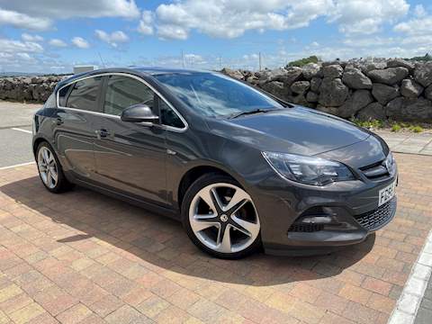 Astra Limited Edition - HEATED LEATHER - PHONE - CRUISE - PDC - PRIVACY GLASS 1.4 5dr Hatchback Manual Petrol