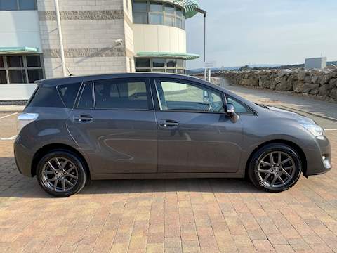 Verso Trend - NAVIGATION - CAMERA - 7 SEATS - 30 TAX - FULL DEALER HISTORY 1.6 5dr MPV Manual Diesel