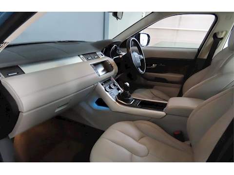 Range Rover Evoque Prestige - PANORAMIC GLASS ROOF - SD4 - NAVIGATION - CAMERA - DAB - LEATHER 2.2 5dr SUV Manual Diesel