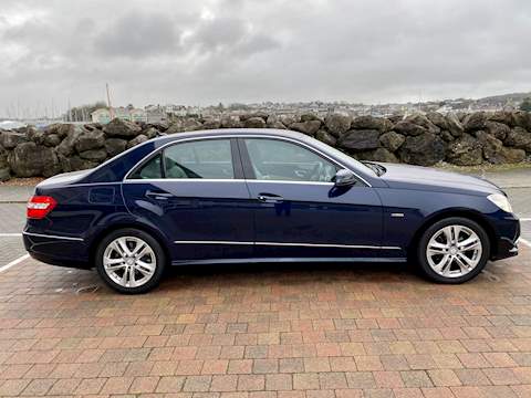 E Class SE - Low Mileage - Full Mercedes Benz Service History 8 Completed - Navigation - Leather 2.1 4dr Saloon G-Tronic Diesel