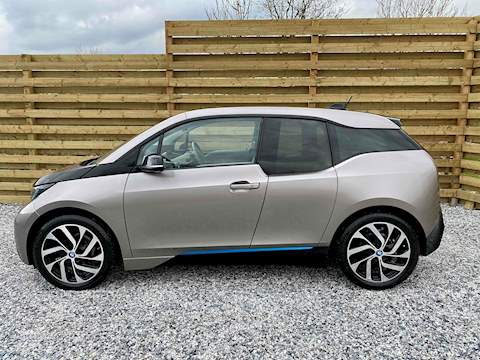 i3 Range Extender With Big Spec 38K New - Electric Glass Double Sunroof - Rapid Charge - Pro Navigation 0.6 4dr Hatchback Automatic Petrol Hybrid