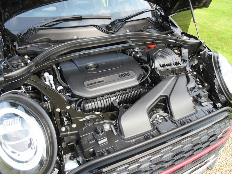 MINI 2.0 John Cooper Works Estate 6dr Petrol Steptronic ALL4 (s/s) (306 ps)